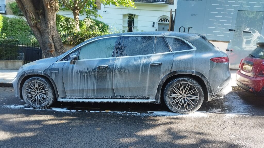 Affordable Valeting Service in Brentford That Saves You Money 1 affordable-valeting-service-ecoverde-valeting-service